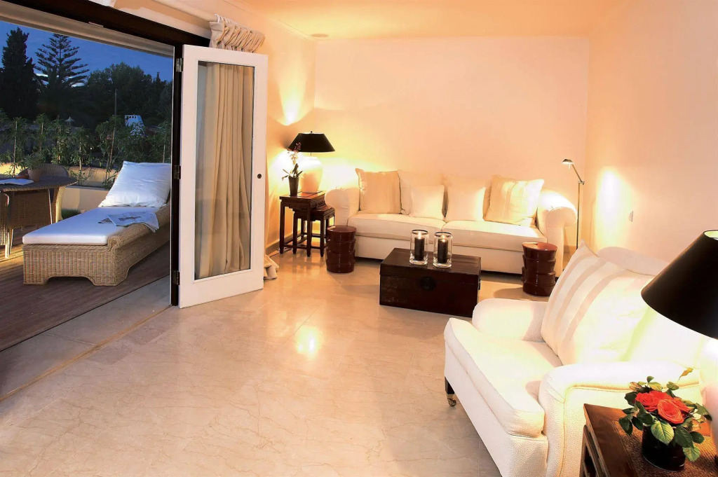 Vila Joya Home, Restaurant & Spa