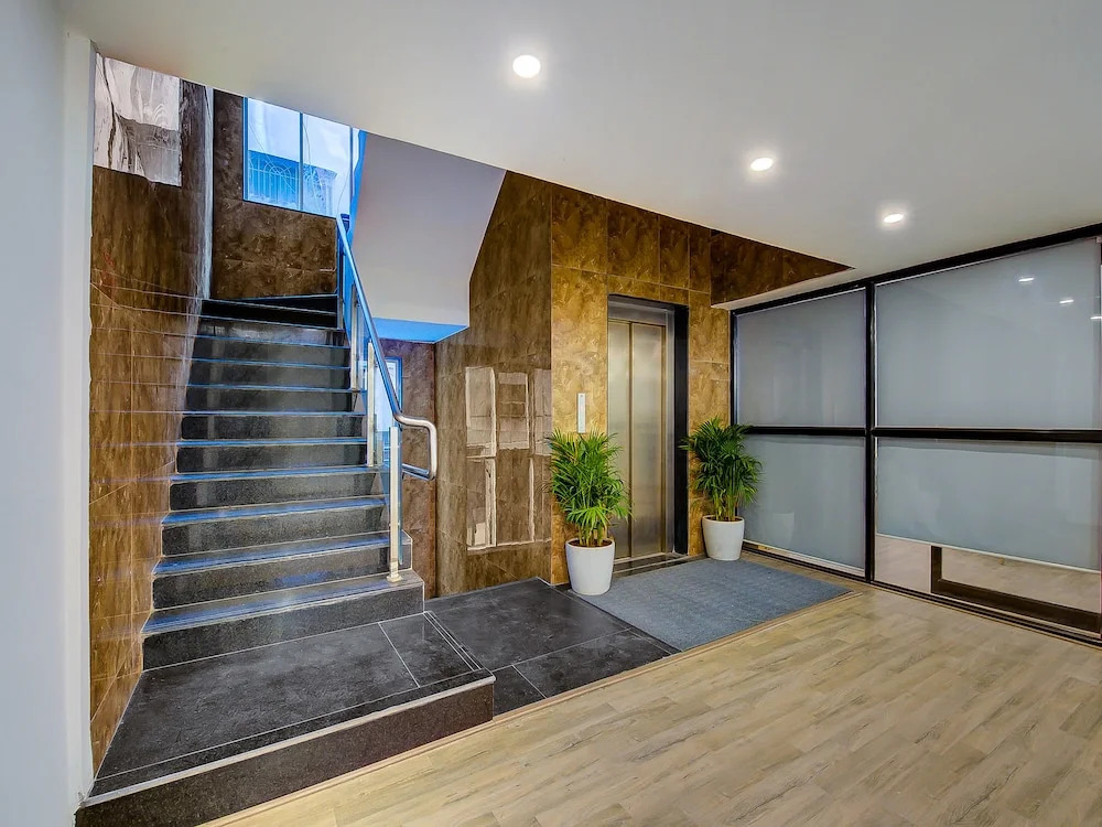 OYO Townhouse 059 Magarpatta