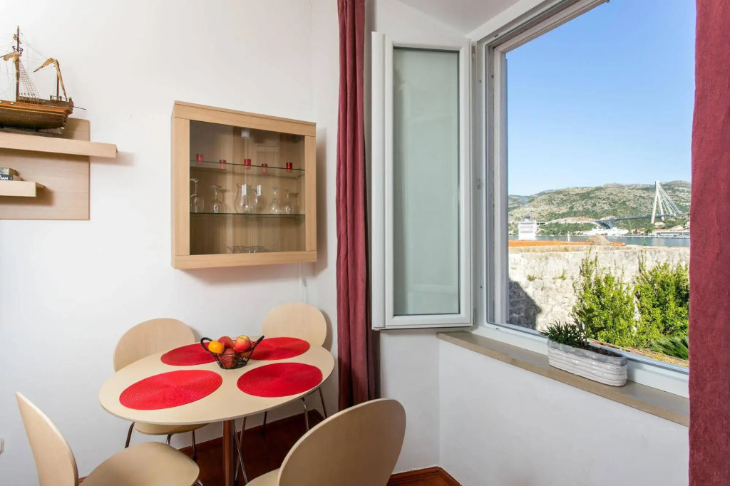 Orka Apartments