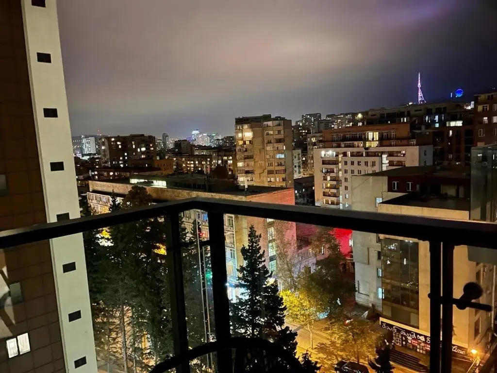 DavidL Studio in Kazbegi avenue