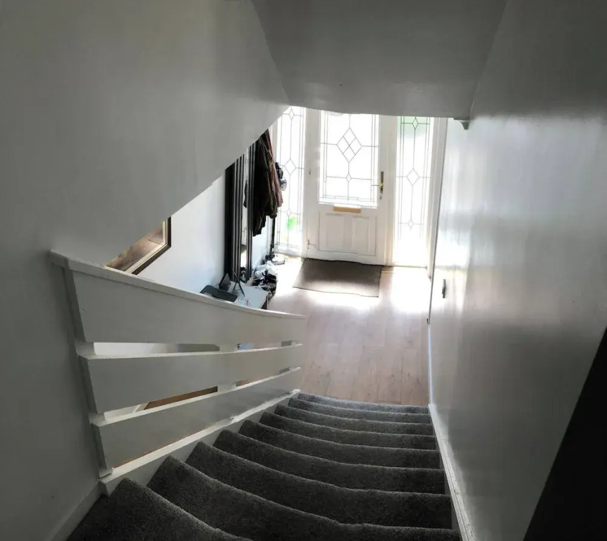Limegrove, Comfortable Three Bedroom House