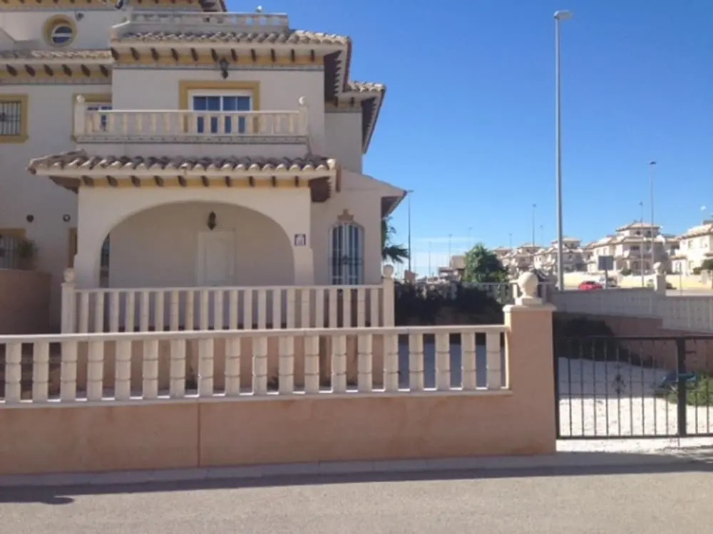 House With 2 Bedrooms In Orihuela With Pool Access And Terrace