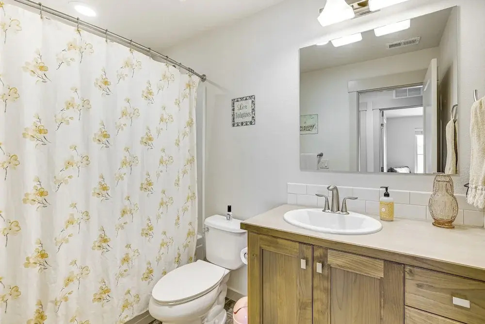 Spacious Boise Townhome ~ 5 Mi to Downtown