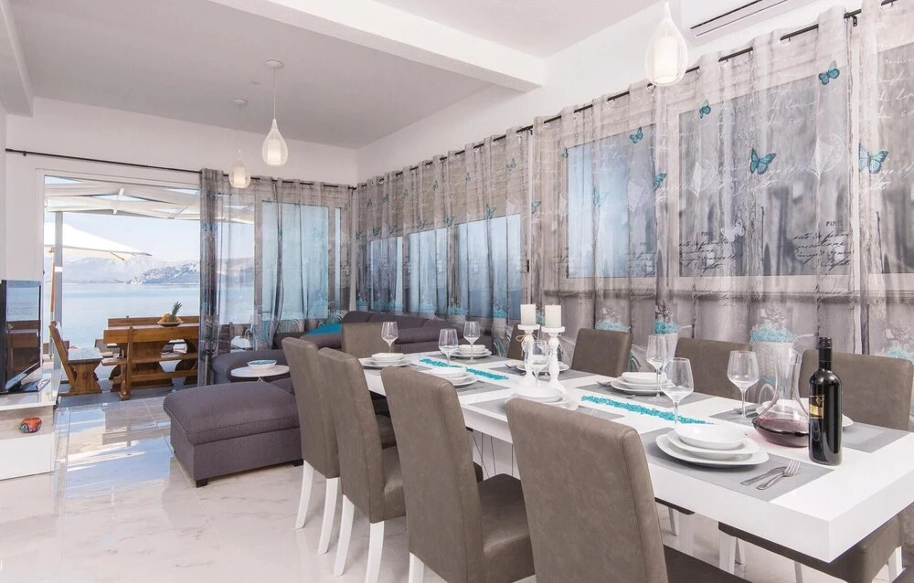 Awesome Home in Sreser with Hot Tub, WiFi & 4 Bedrooms