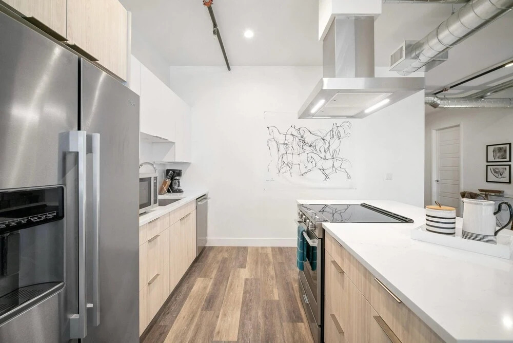 Rino Art Lofts - Urban Cowboy Loft with Skyline Views