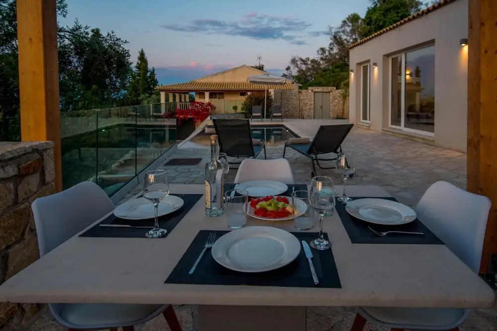 Terra Villa in Apergatika
