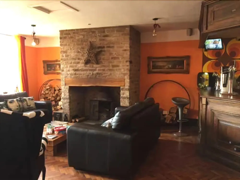 Moonfleet Boutique Hotel