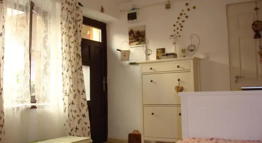 Shabby Chic Studio