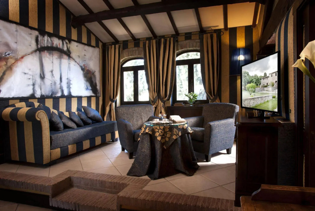 Castel Porrona Relais & Spa