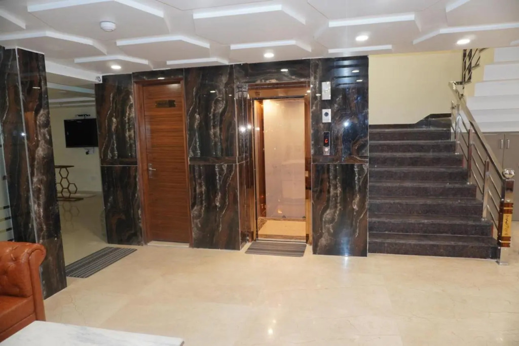 Hotel Royal Rosette- Walking Distance From New Delhi Railway Station & Connaught Place