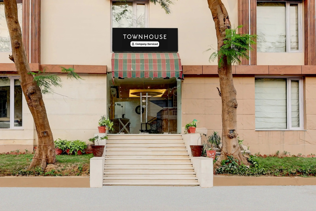 Super Townhouse T Block Sector 24