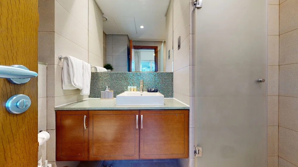 Marina Residence 1004