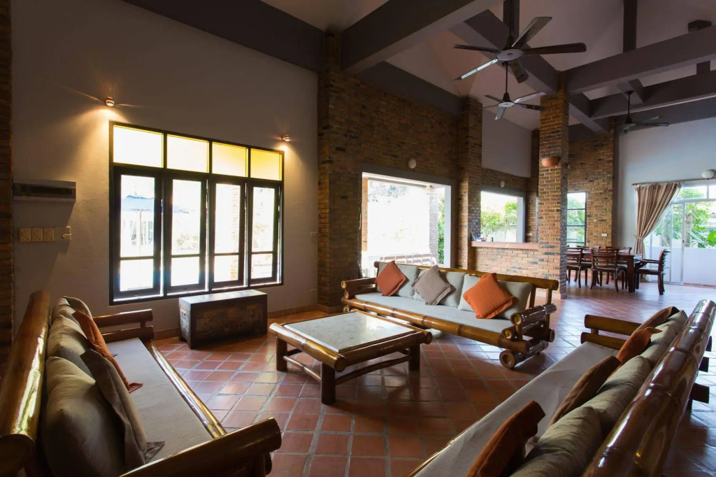 Baan Oriental Villa