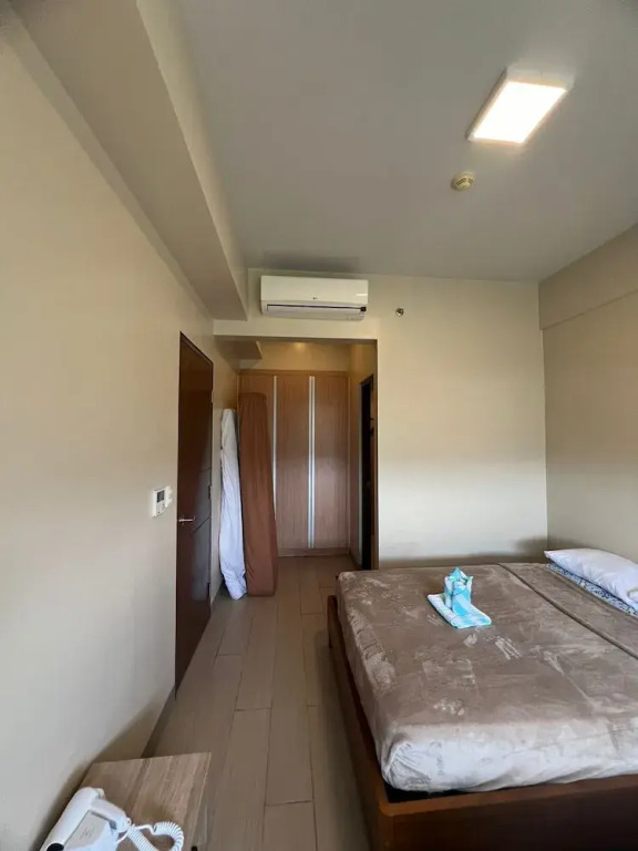 Executive 1BR One Manchester Place