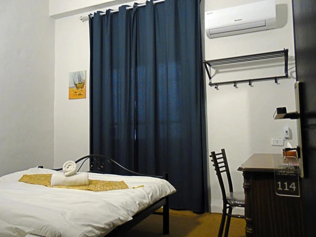 The Sydney Hotel