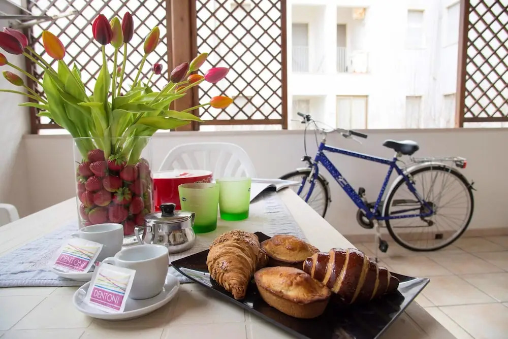 Apartment With one Bedroom in Torre Dell'orso, With Furnished Balcony