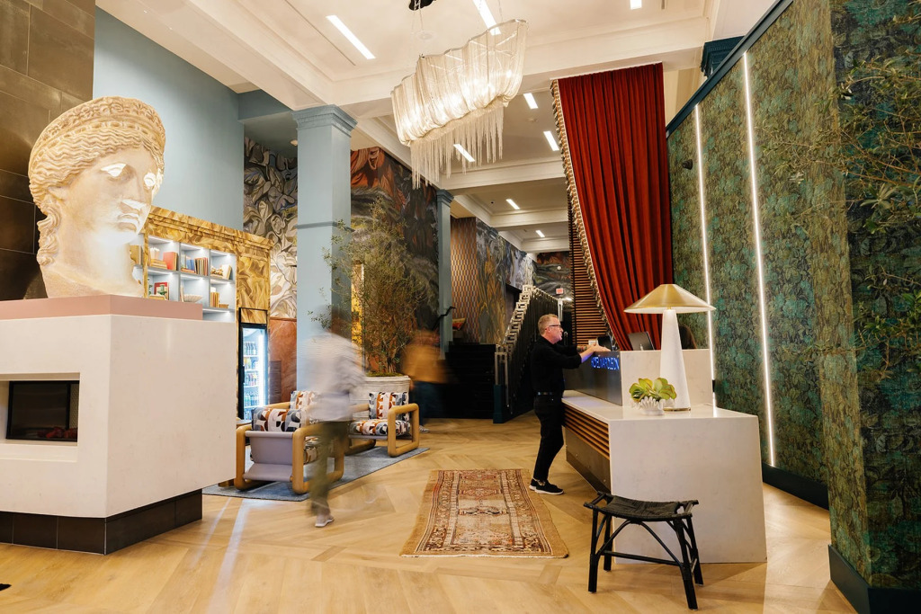 voco Hotel Napoleon Memphis by IHG