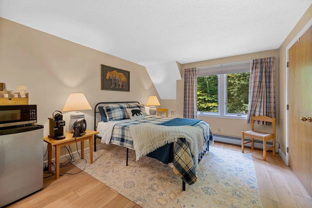 Fall Line Small Studio - Perfect For Two - On Shuttle Route W/ Amenities G6a 1 Bedroom Condo