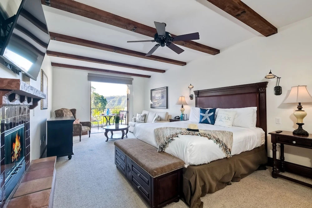 Serenity in La Costa Paradise