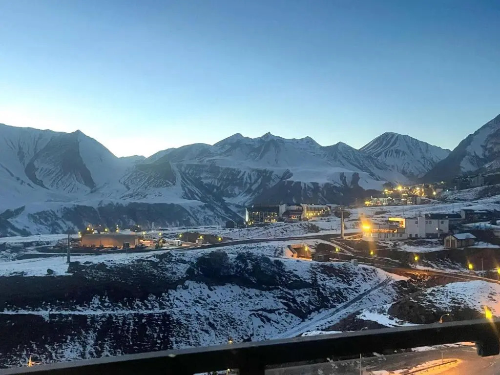 Delux apartment for 6 guest, new gudauri