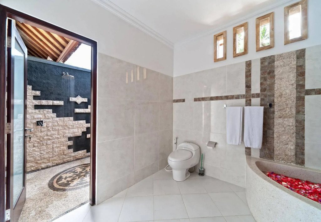 Rossa Garden Hotel Boutique