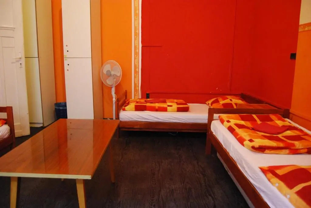 Boomerang Hostel