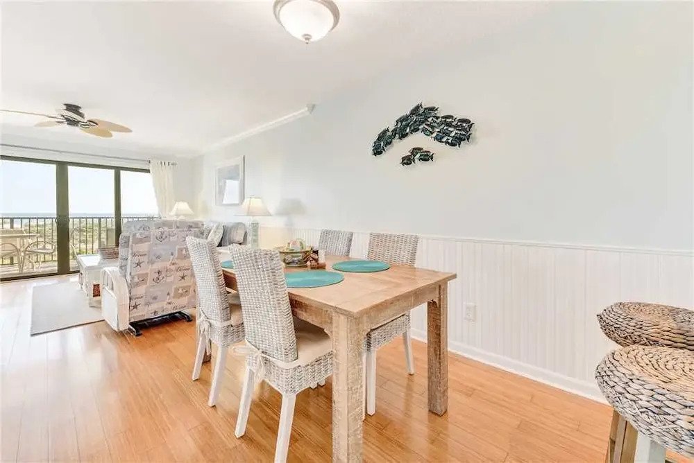 Sea Place Paradise, 2 Bedroom, Oceanfront, End Unit, Sleeps 6, 2 Balconies
