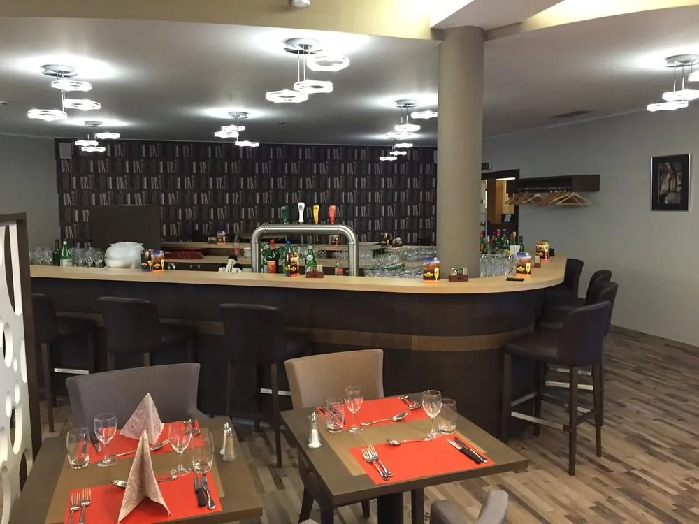 Threeland Hotel