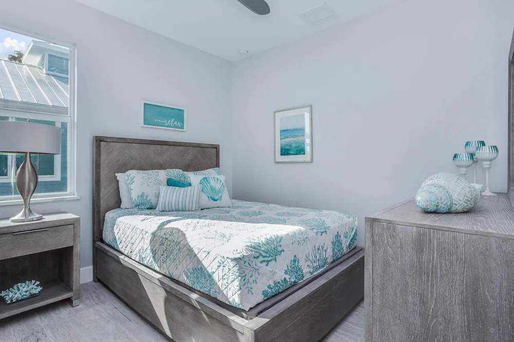 5541 Palmetto Street by Coastal Vacation Properties