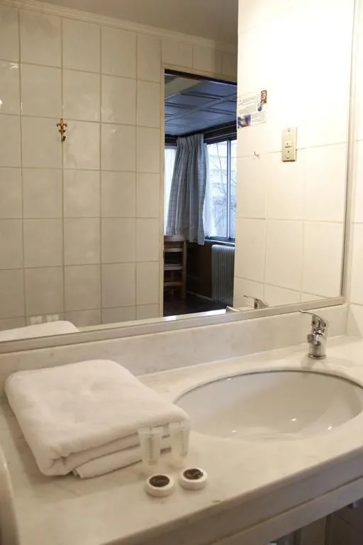 HL Hotel Low Cost