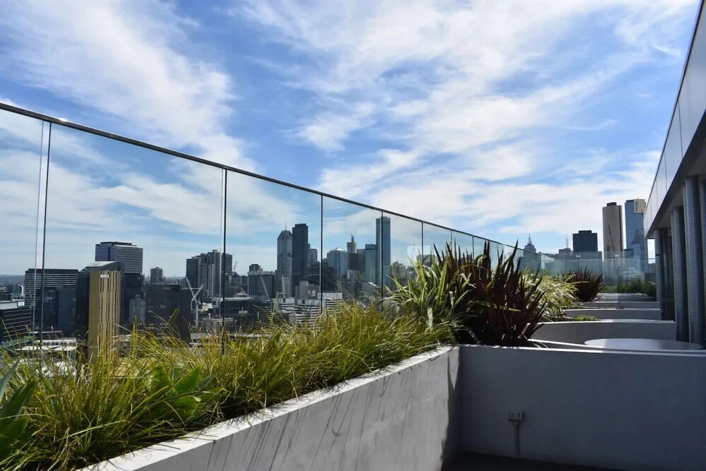 Modern 1 Bedroom Apartment With Rooftop Terrace And Spa