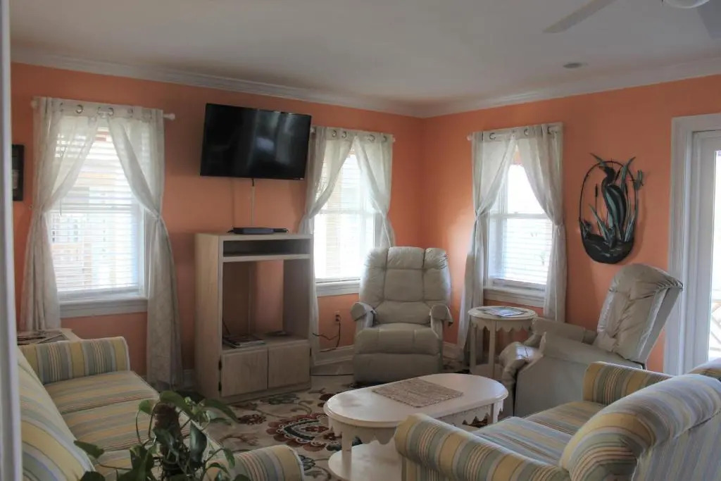 Pierhouse Bed & Breakfast