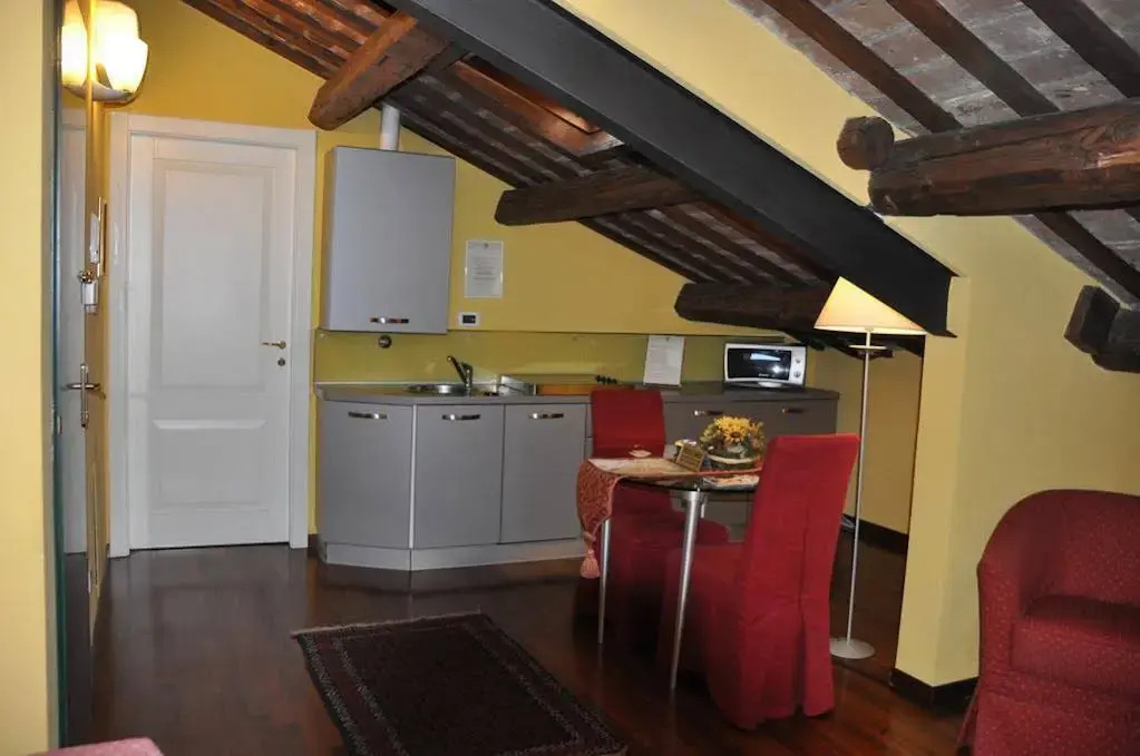 Piazza Nova Guest House