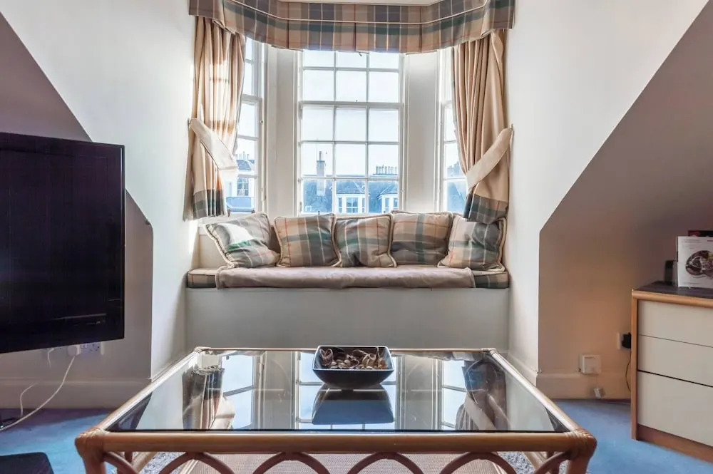 Edinburgh City Retreat - Edinburgh City Centre 3 min Walk to Edinburgh Castle