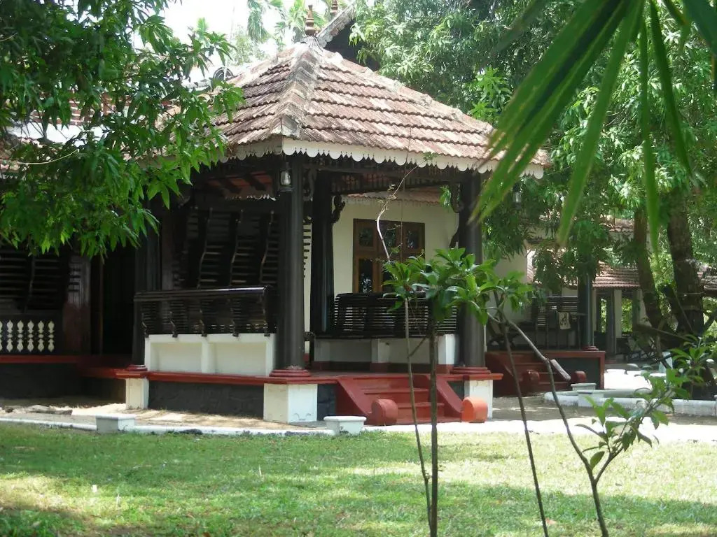Vembanad House Boutique Back Water Homestay