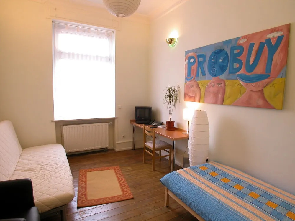 coLodging Mannheim - private rooms & kitchen