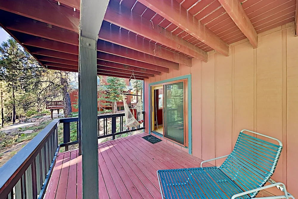 Roomy Forest-view W/ Private 2-car Garage 4 Bedroom Home