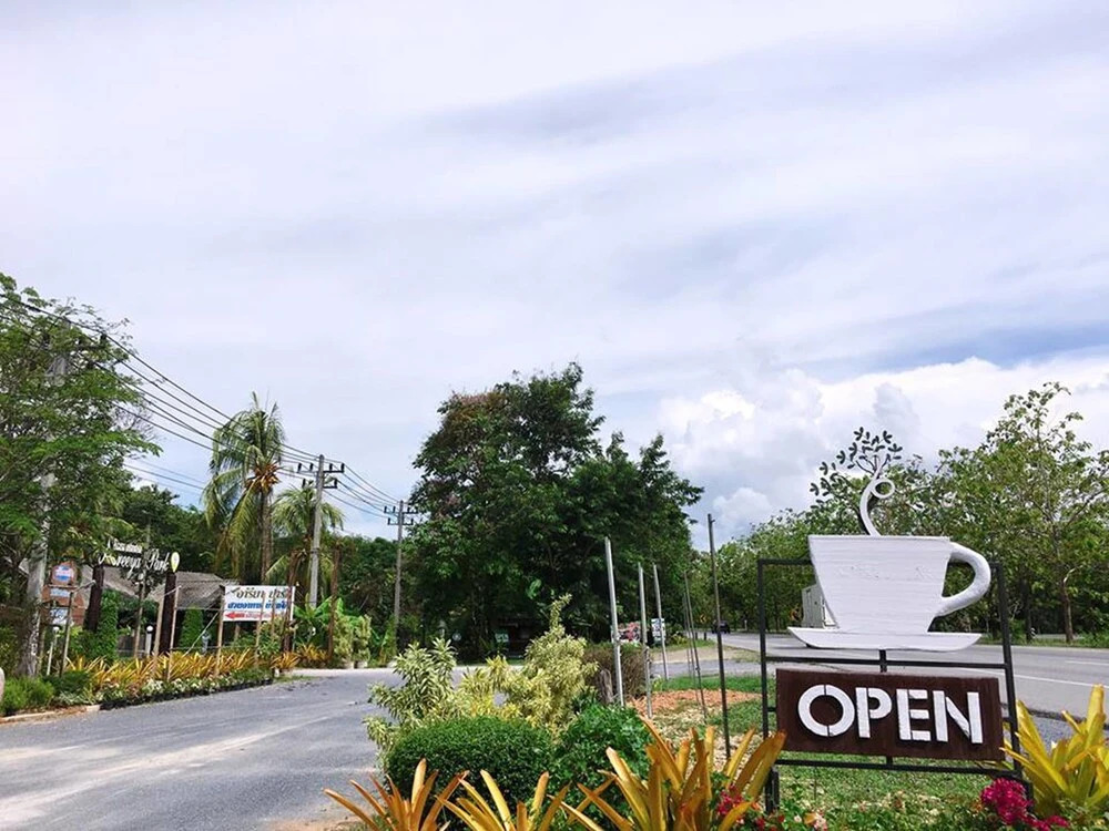 Areeya Park Resort
