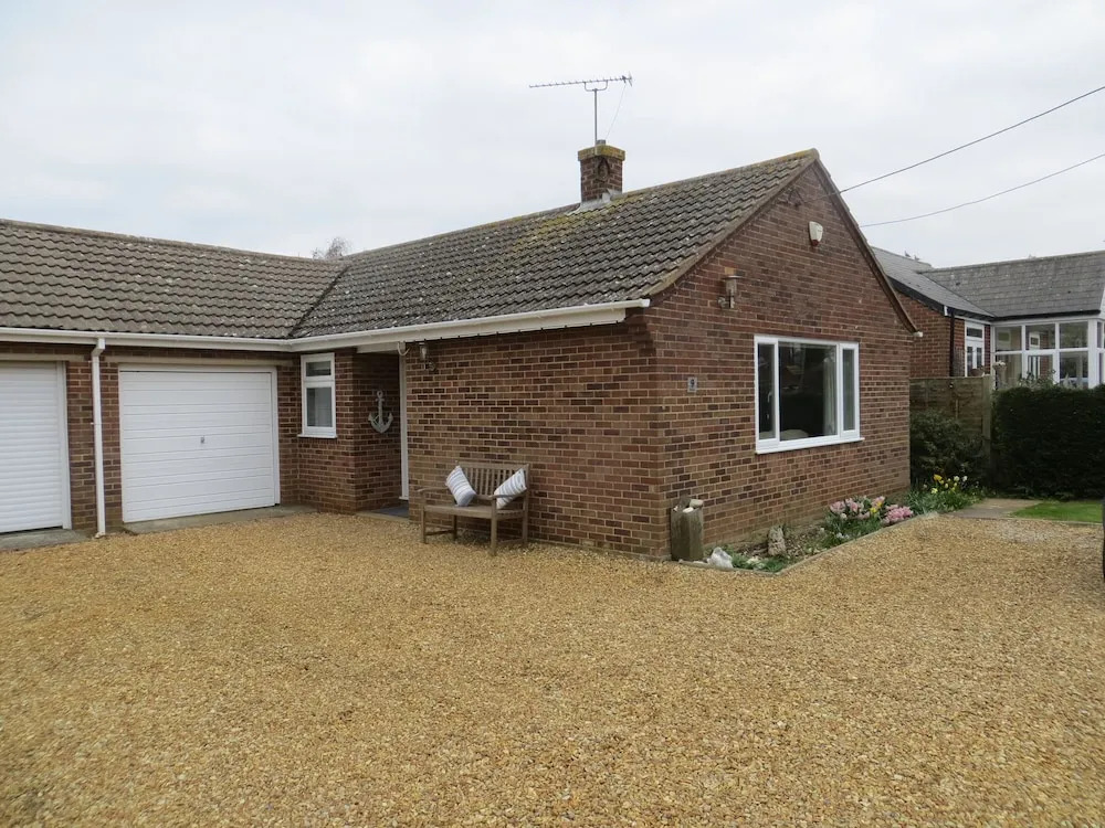 Friends Holiday Bungalow