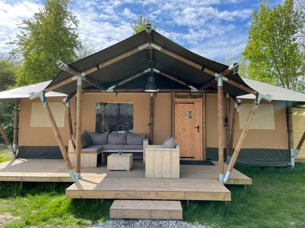 Lodge Friesland