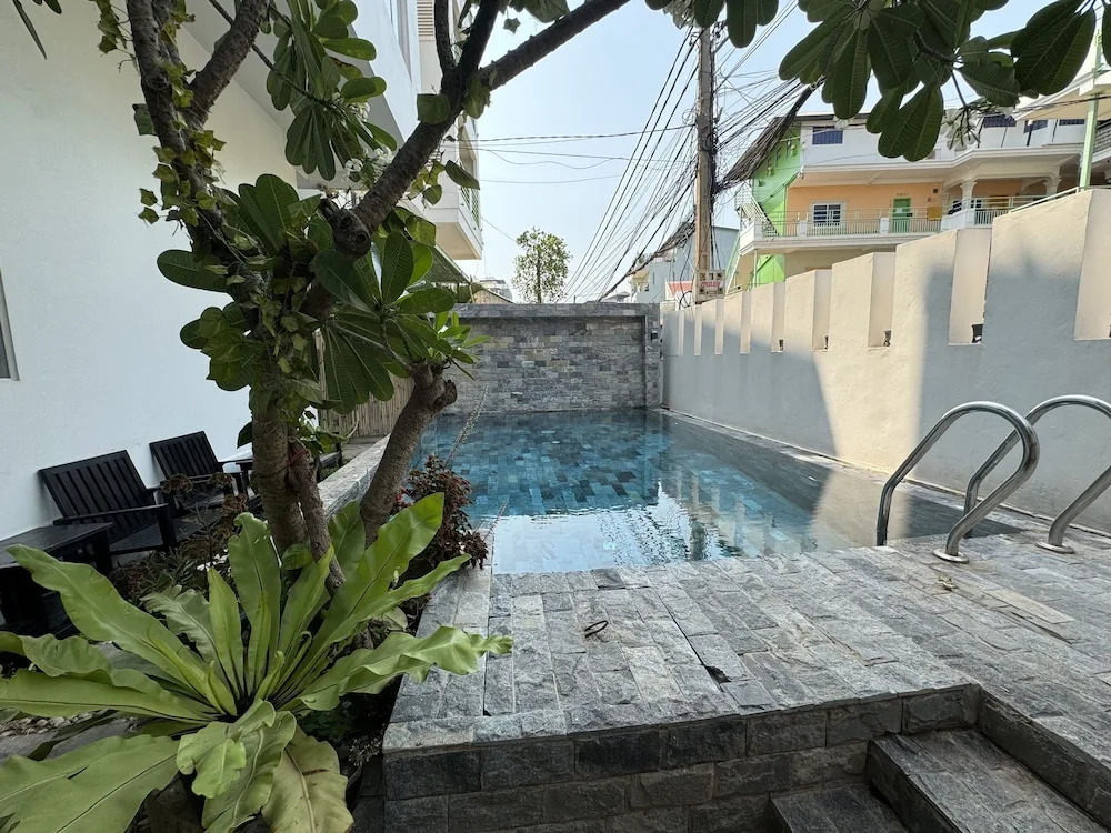 Flex Urban Family Villa Hotel