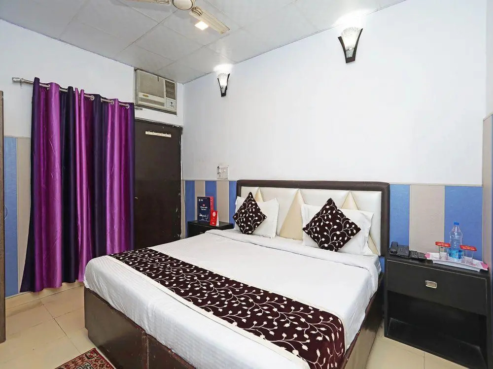 OYO 11608 Riddhee Siddhee
