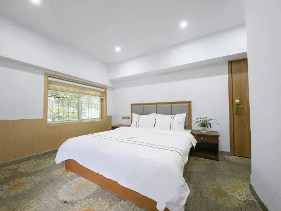 Shengbai Theme Hotel (Jiangbei Airport Branch)