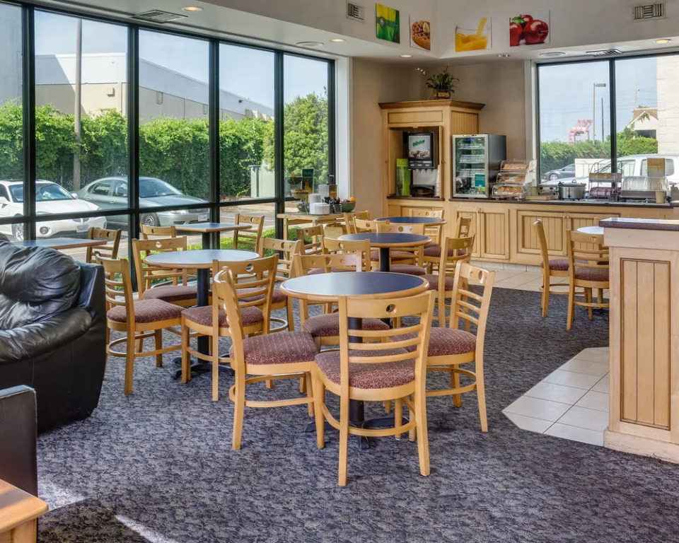Quality Inn Norfolk Naval Base