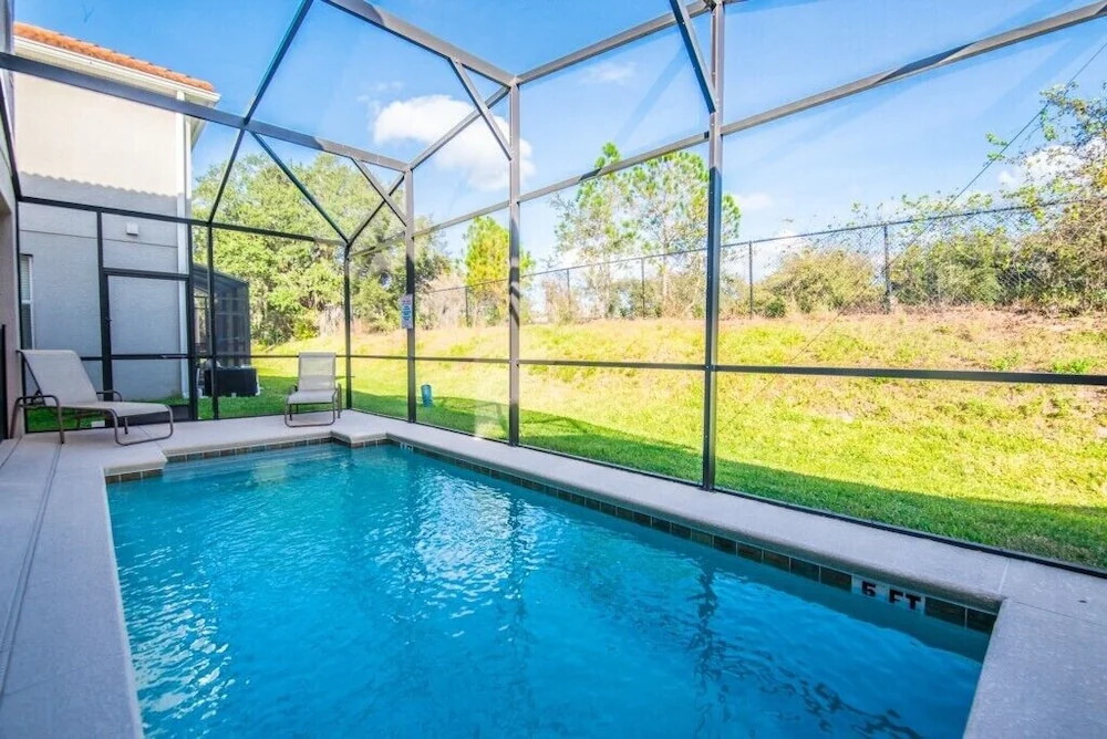 Candy Land 6 Bed Gated Resort & Private Pool 6 Bedroom Villa