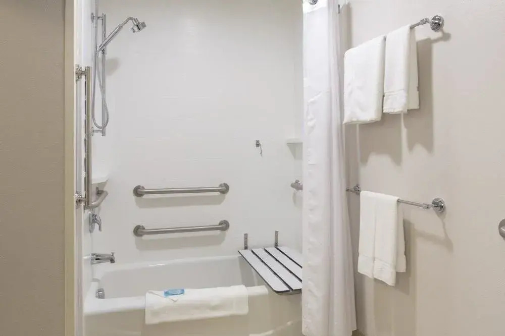 Holiday Inn Express & Suites Rapid City - Rushmore South