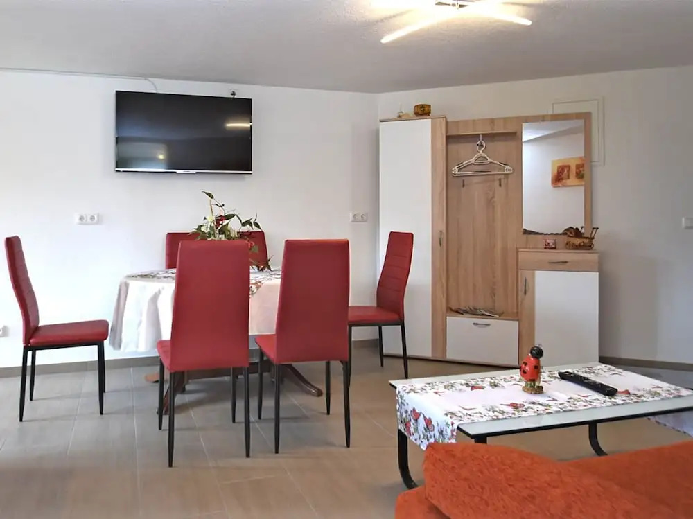 Cozy Apartment in Lichtenhain Germany With Garden