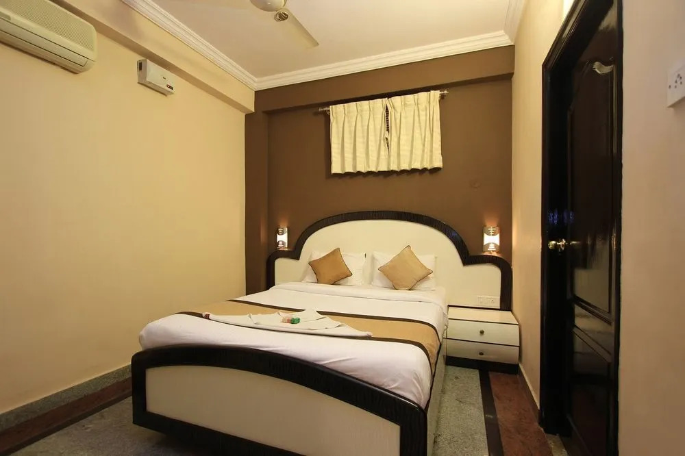 OYO 1175 Hotel Uno In