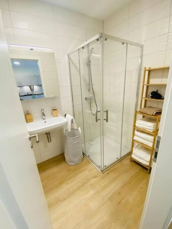 Luxury 2023 Flat in city center. Parking