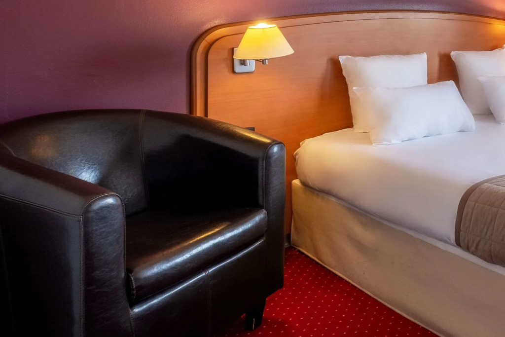 Sky Hotel Goussainville Charles de Gaulle